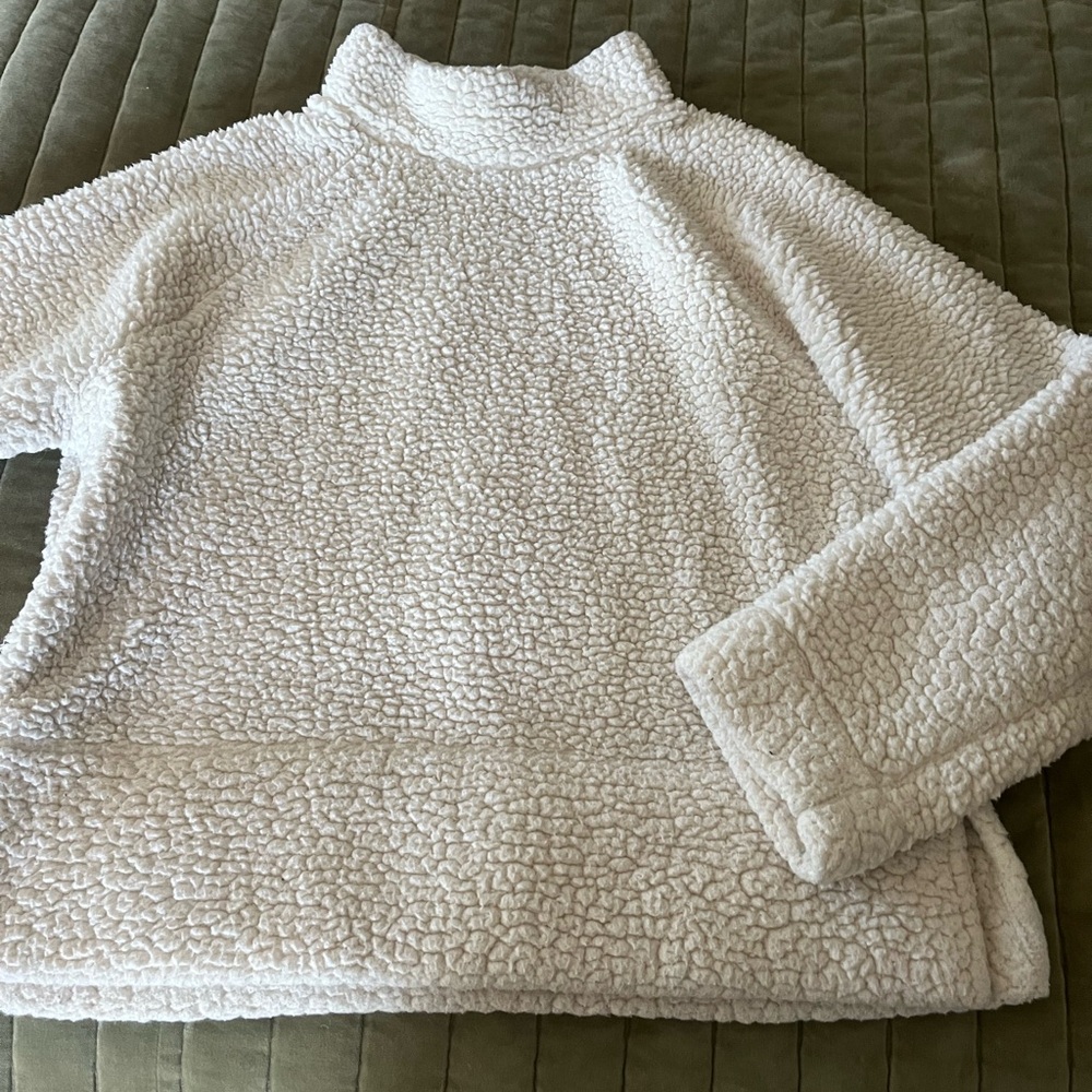 Gap Sherpa funnel neck
